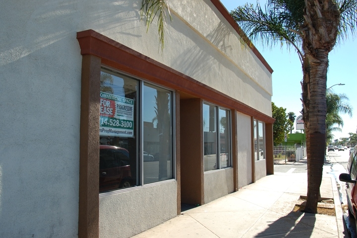 Primary Photo Of 1237-1247 S Main St, Santa Ana Storefront For Lease