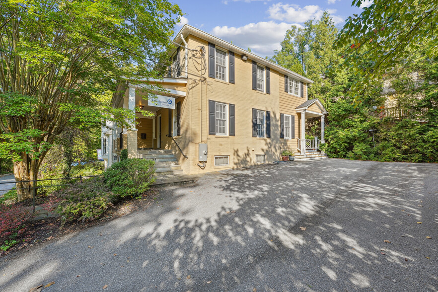 Primary Photo Of 6112 Oberlin Ave, Glen Echo Coworking Space