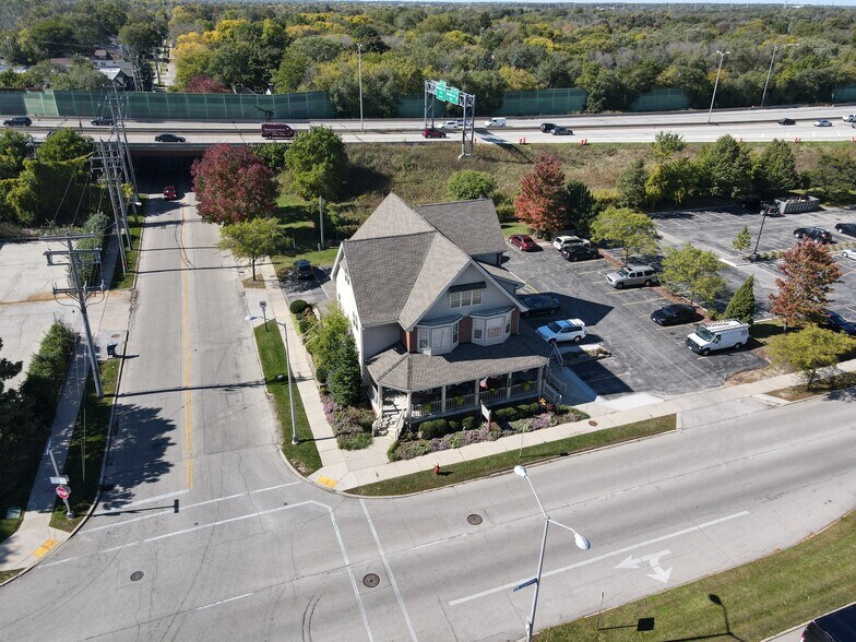 More Photos Of 4629 N Port Washington Rd, Milwaukee Restaurant For Sale