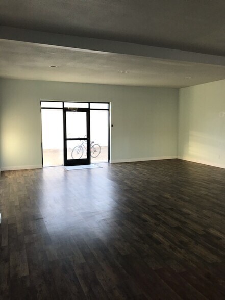 More Photos Of 1600 Starr Dr, Yuba City Medical For Sale