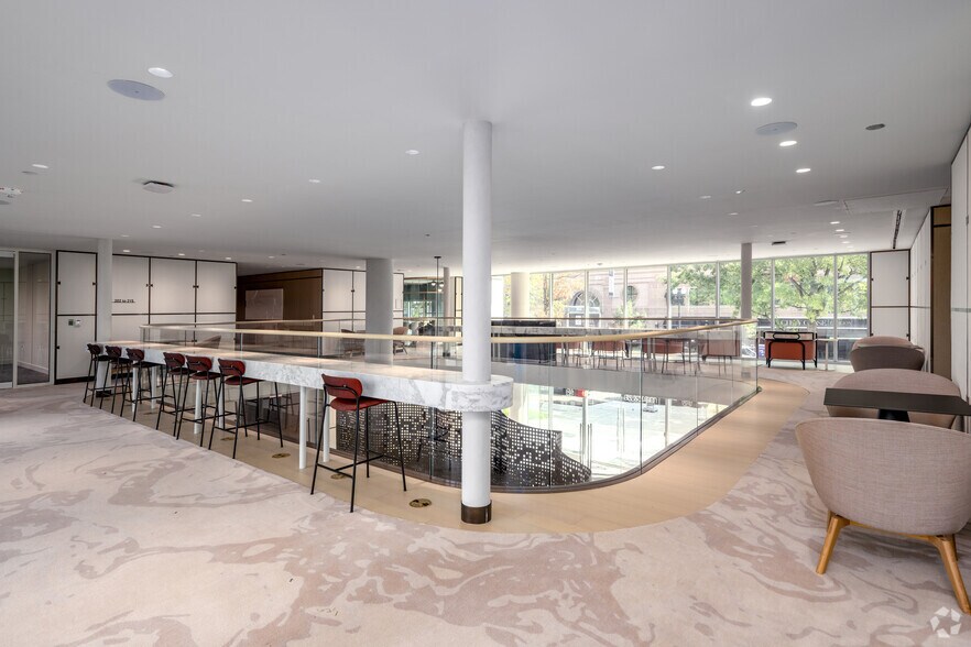 More Photos Of 5300 Wisconsin Ave, Washington Apartments For Lease