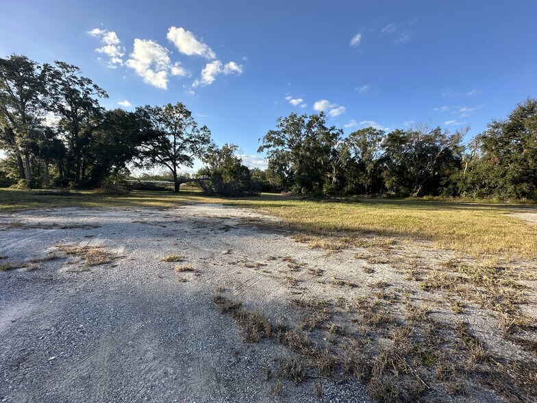 More Photos Of 13046 SW Sr-45, Archer General Retail For Sale