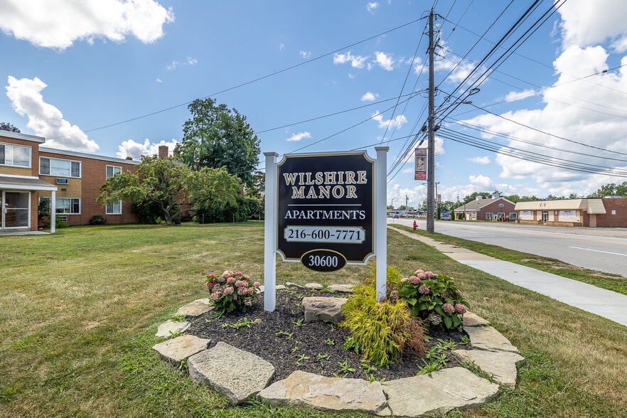 More Photos Of 30600 Euclid Ave, Wickliffe Apartments For Sale