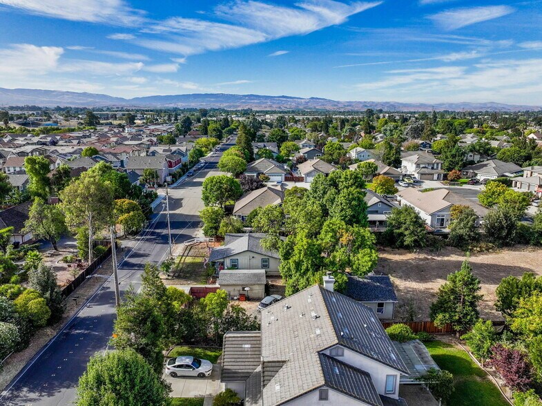 More Photos Of 1080 Central Ave, Livermore Land For Sale