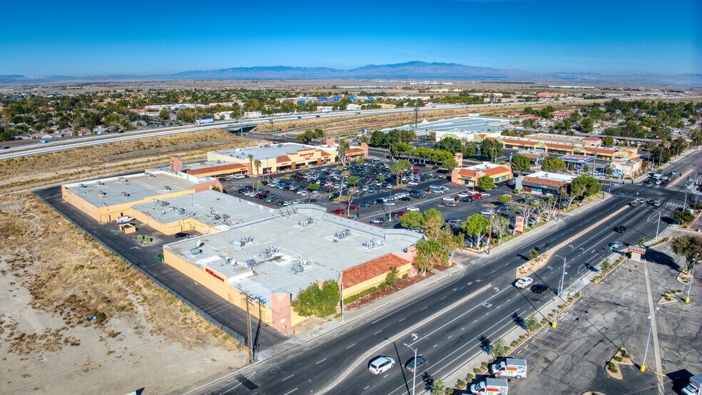 More Photos Of 2002-2074 W Avenue J, Lancaster Unknown For Lease