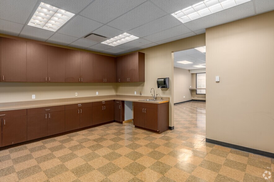 Photo of 1st Floor Ste Parkland 1