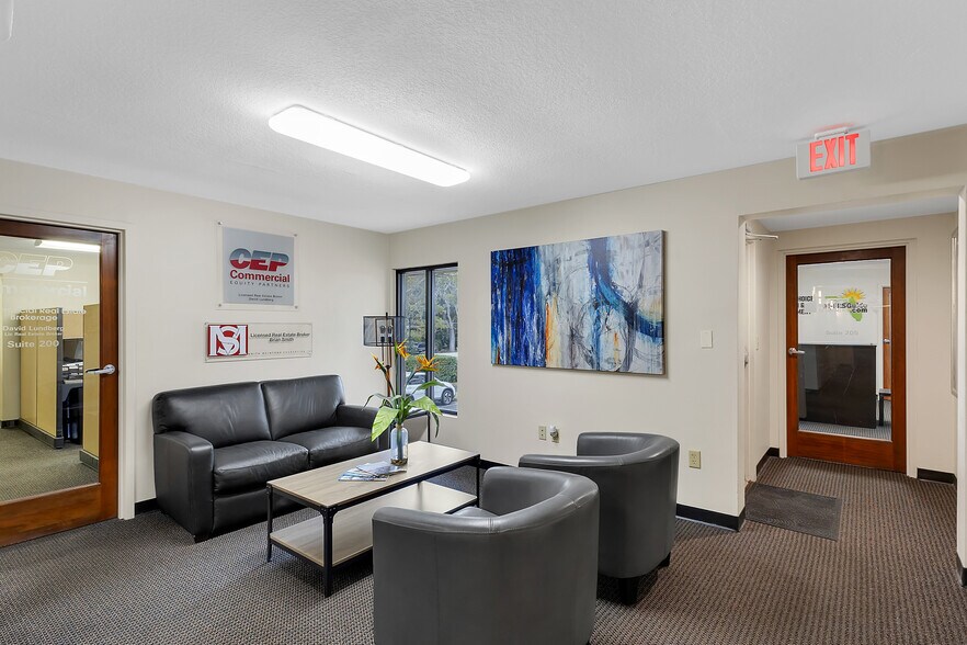 More Photos Of 1971 Lee Rd, Winter Park Office For Sale