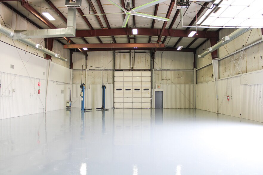 More Photos Of 4121 S 72nd Ave, Tulsa Service For Sale