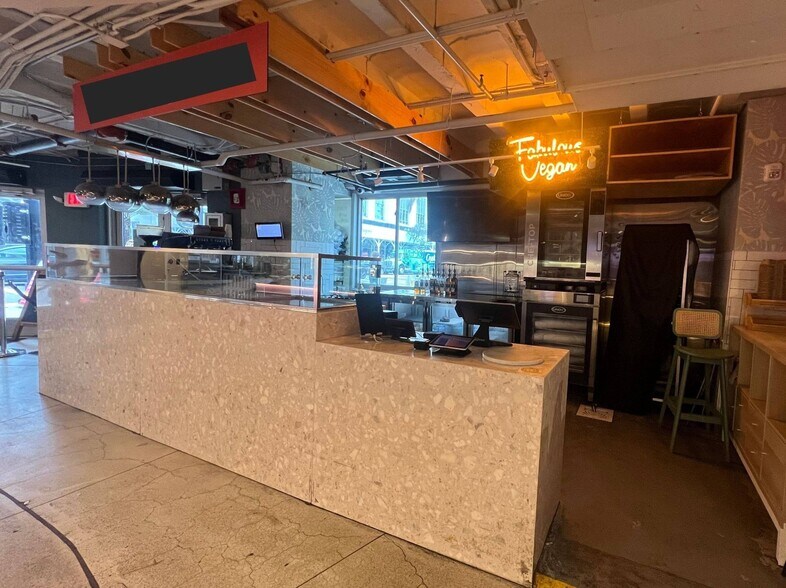 Primary Photo Of 200 E Flagler St, Miami Freestanding For Lease