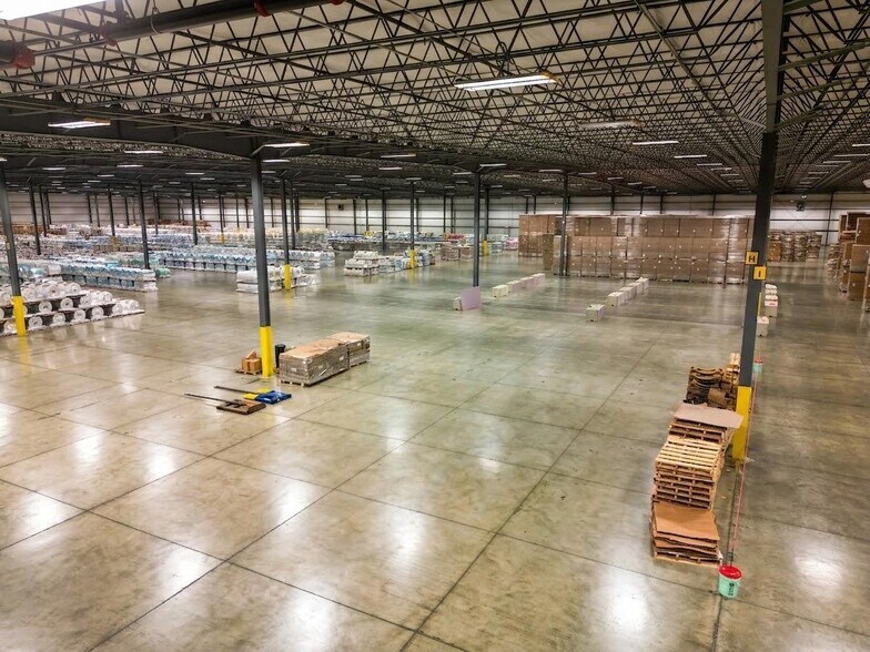 More Photos Of 305 Westlake Dr, Ashland Warehouse For Sale