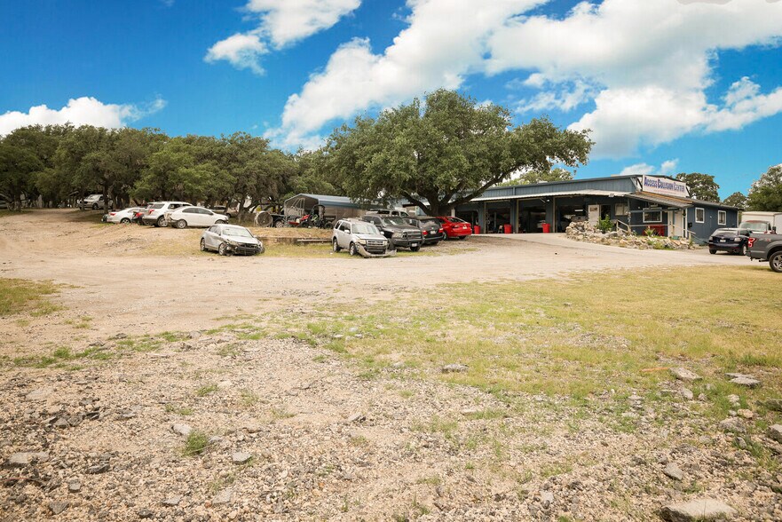 More Photos Of 15451 Bulverde Rd, San Antonio Auto Repair For Sale