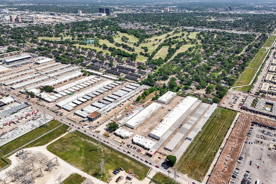 More Photos Of 9931 Harwin Dr, Houston Warehouse For Lease