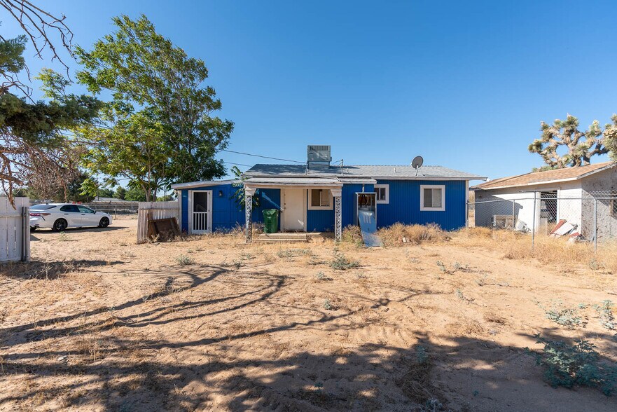 More Photos Of 43254 52nd St W, Lancaster Apartments For Sale