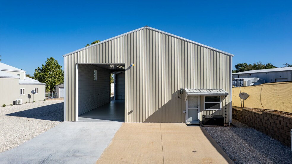 More Photos Of 202 Hemi Ln, Gravois Mills Specialty For Sale