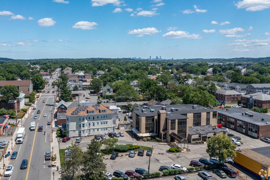 More Photos Of 564 Main St, Waltham Medical For Lease