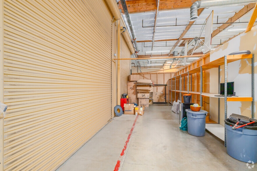 More Photos Of 2320-2340 Auburn Blvd, Sacramento Unknown For Lease