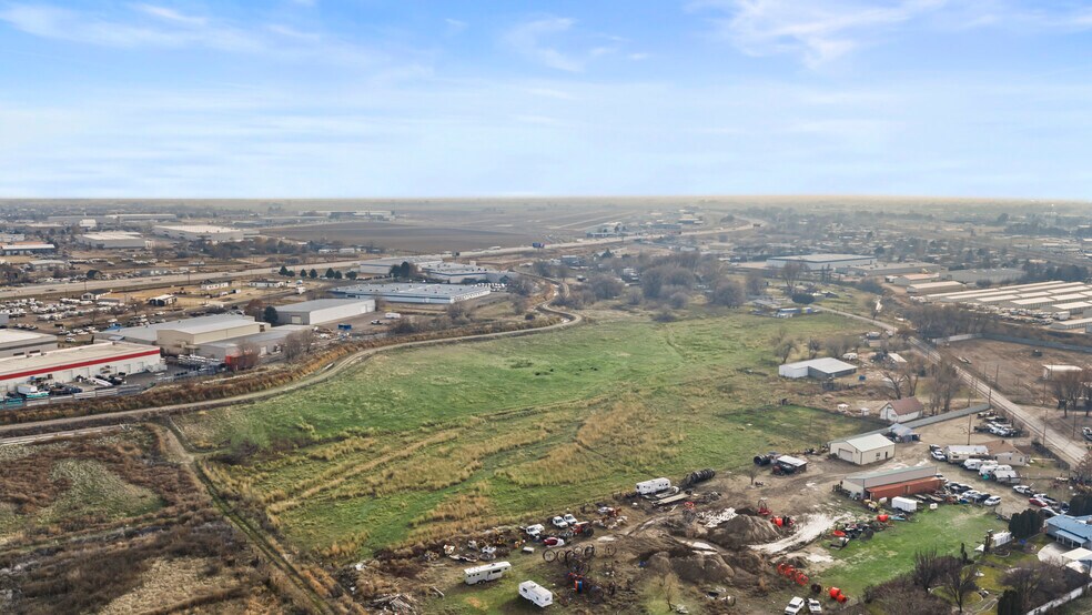 More Photos Of 0 E Chicago St, Caldwell Land For Sale