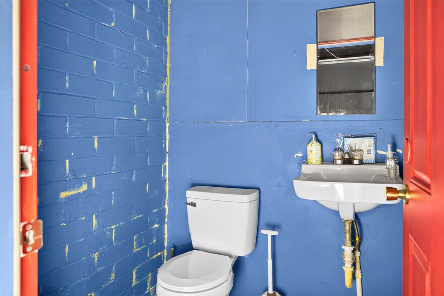 More Photos Of 509 S Home St, Corrigan Freestanding For Sale