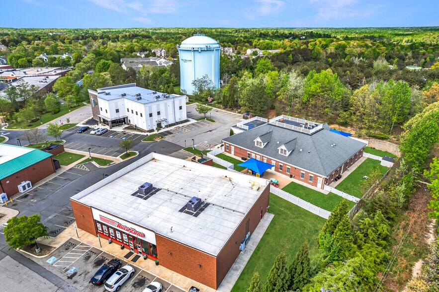 More Photos Of 12405 Cape Cod Ct, Lake Ridge Daycare Center For Sale