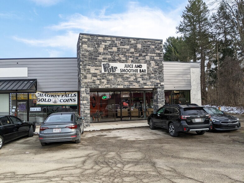 More Photos Of 8533-8559 E Washington St, Chagrin Falls Unknown For Lease