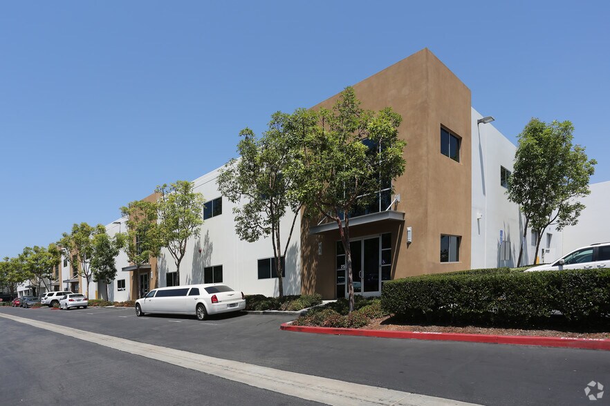 Primary Photo Of 16782 Von Karman Ave, Irvine Light Manufacturing For Sale