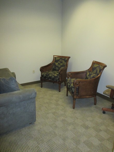 More Photos Of 4168 Abbotts Bridge Rd, Duluth Office For Lease