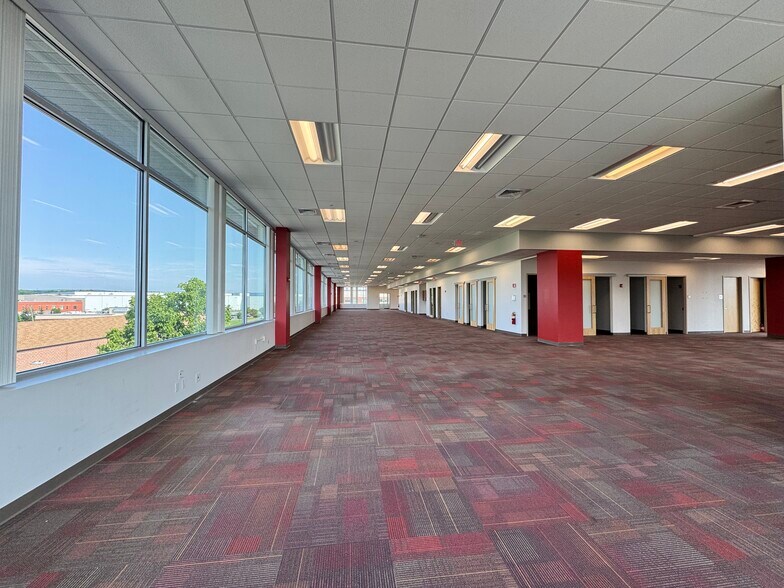 More Photos Of 101 Wason Ave, Springfield Medical For Lease