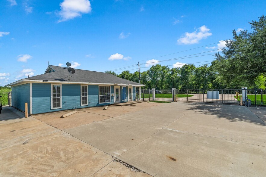 Primary Photo Of 1700 Stockwell Rd, Bossier City Self Storage For Sale
