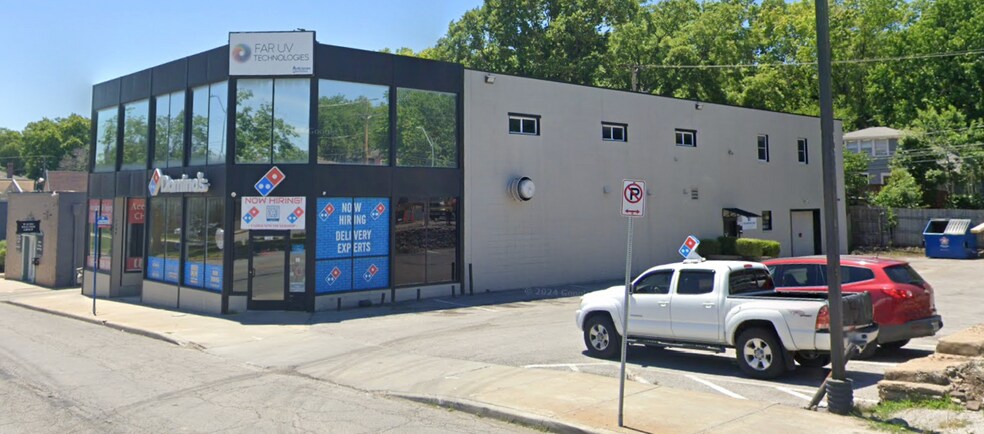 Primary Photo Of 7208 Wornall Rd, Kansas City Storefront Retail Office For Lease