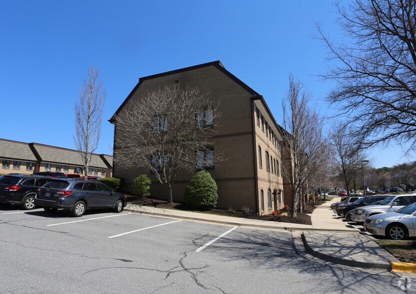 More Photos Of 7231-7243 Hanover Pky, Greenbelt Office For Lease
