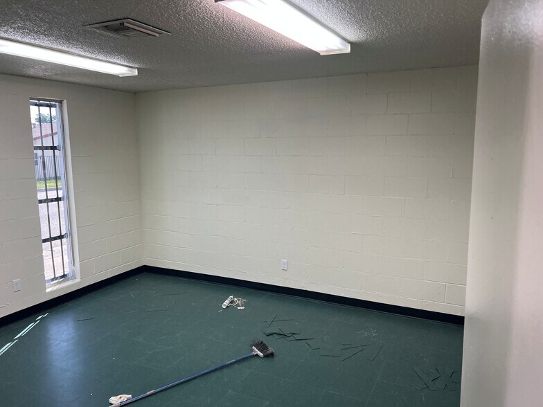 More Photos Of 2531 Seaman Ave, South El Monte Warehouse For Sale