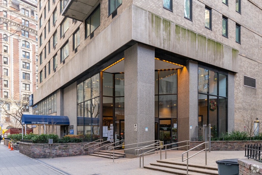 Primary Photo Of 1727 Broadway, New York Apartments For Lease