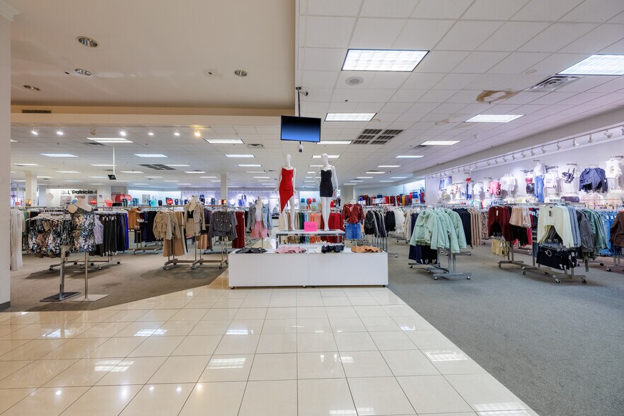 More Photos Of 3520 McCann Rd, Longview Department Store For Sale