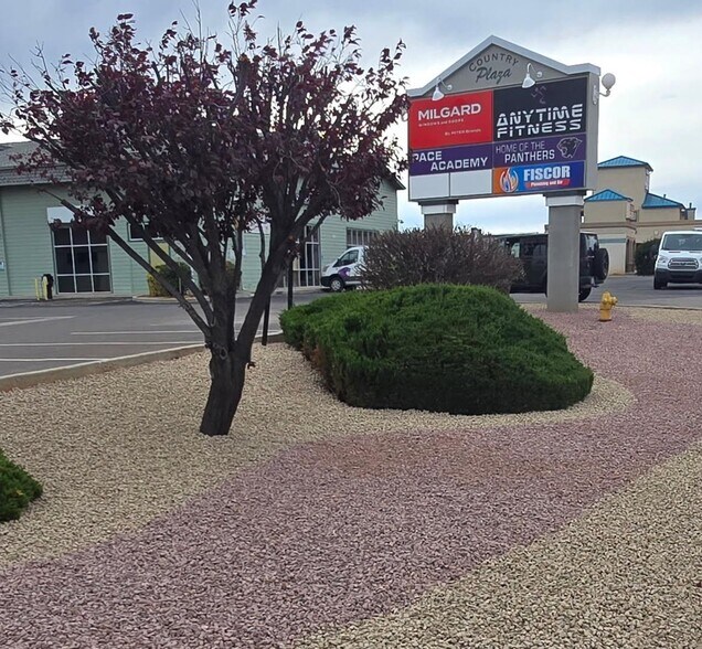 More Photos Of 6717-6719 E 2nd St, Prescott Valley General Retail For Lease
