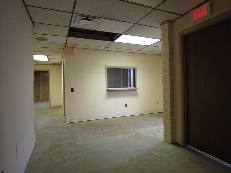 More Photos Of 215-225 S Allison Ave, Xenia Medical For Sale