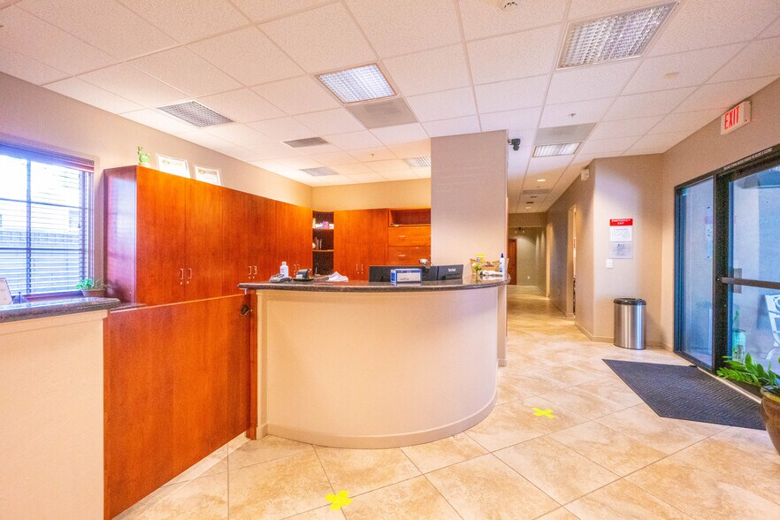 More Photos Of 3075 N Swan Rd, Tucson Office For Lease