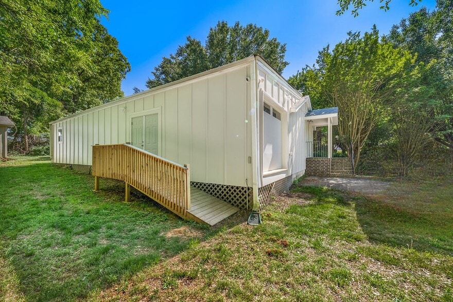 More Photos Of 4514 Wilgrove Mint Hill Rd, Mint Hill Office Residential For Sale