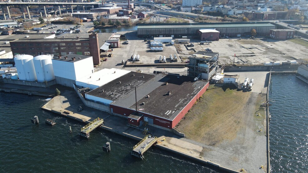 More Photos Of 63 Water St, Fall River Warehouse For Lease
