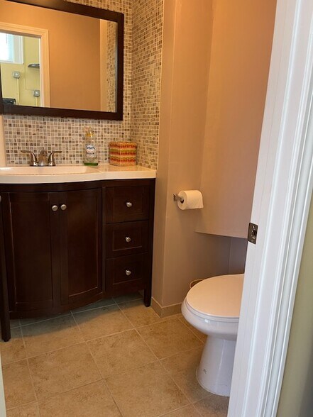 More Photos Of 121-123 Winthrop St, Medford Office For Sale