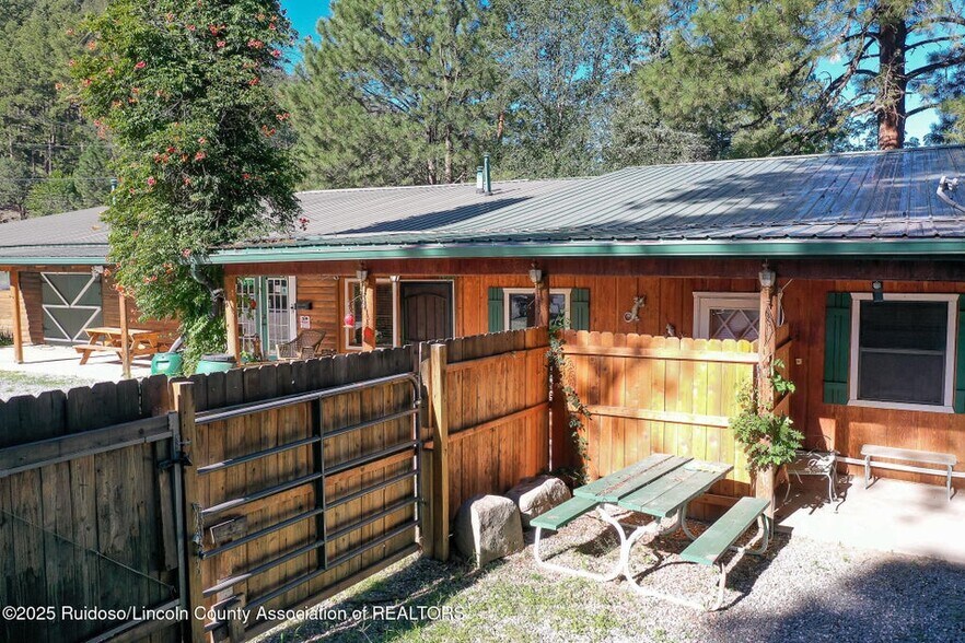 More Photos Of 616 Sudderth Dr, Ruidoso General Retail For Sale