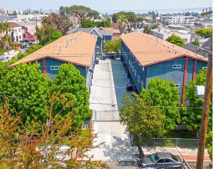 More Photos Of 2202-2208 Michigan Ave, Los Angeles Apartments For Sale