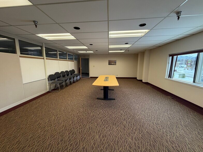 More Photos Of 1301 Huffman Rd, Anchorage Medical For Lease