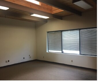 More Photos Of 2545 Boatman Ave, West Sacramento Warehouse For Sale