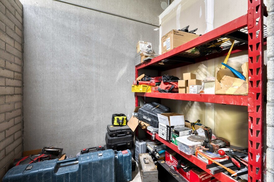 More Photos Of 10131 Iron Rock Way, Elk Grove Manufacturing For Lease