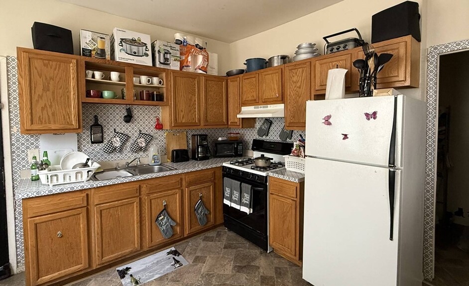 More Photos Of 348-352 Genesee St, Rochester Apartments For Sale
