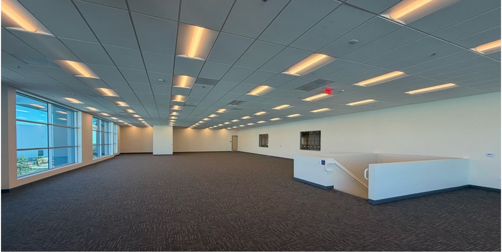 More Photos Of 19501 Prairie Ave, Torrance Distribution For Lease