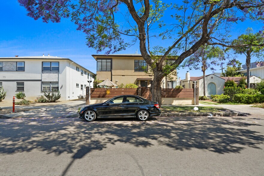 More Photos Of 8529 Cashio St, Los Angeles Apartments For Sale