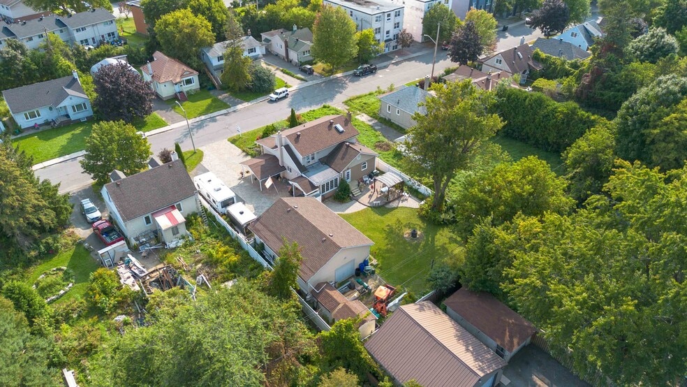 Primary Photo Of 431 Blake Blvd, Ottawa Land For Sale