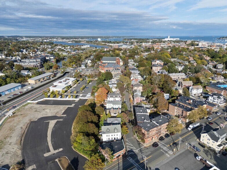 More Photos Of 40 Boston St, Salem Office For Lease