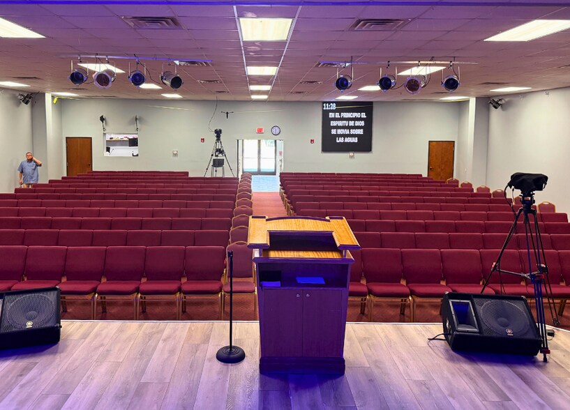 More Photos Of 8600 Guadalupe st, Austin Religious Facility For Sale